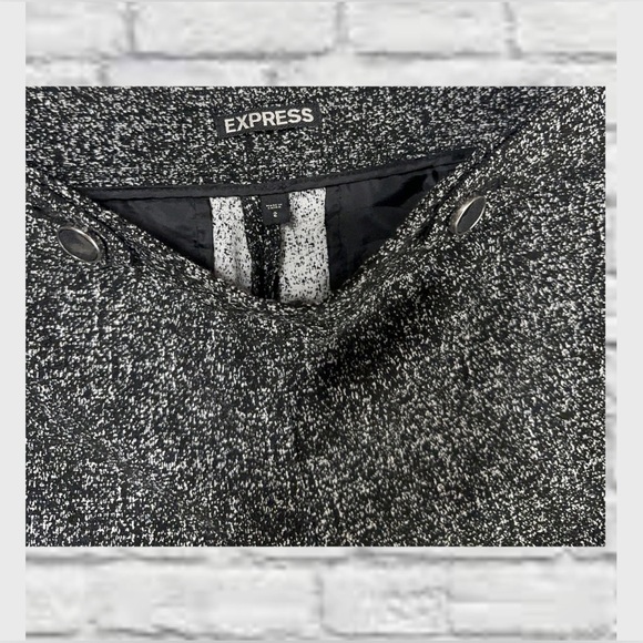 Express Capri Wide Leg Knit Pants Size 2 Women’s Black & White Side Zip - Picture 3 of 5
